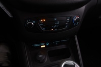 Ford Transit Courier vaihtoauto