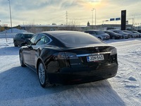 Tesla Model S vaihtoauto