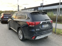 Mitsubishi Outlander PHEV vaihtoauto