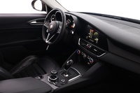 Alfa Romeo Giulia vaihtoauto