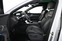 Audi Q8 e-tron vaihtoauto