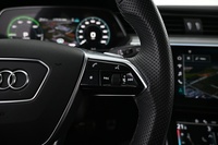 Audi Q8 e-tron vaihtoauto