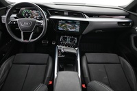 Audi Q8 e-tron vaihtoauto