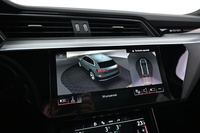 Audi Q8 e-tron vaihtoauto