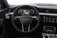 Audi Q8 e-tron vaihtoauto