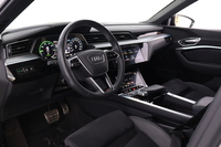 Audi Q8 e-tron vaihtoauto