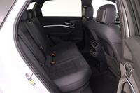 Audi Q8 e-tron vaihtoauto