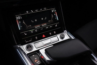 Audi Q8 e-tron vaihtoauto