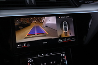 Audi Q8 e-tron vaihtoauto