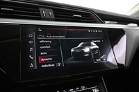 Audi Q8 e-tron vaihtoauto