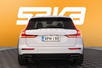 Volvo V60 Cross Country vaihtoauto