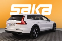 Volvo V60 Cross Country vaihtoauto