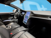 Tesla Model S vaihtoauto