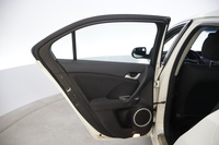 Honda Accord vaihtoauto
