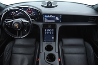 Porsche Taycan vaihtoauto