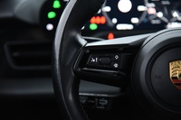 Porsche Taycan vaihtoauto