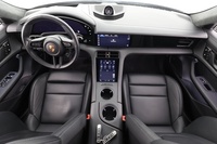 Porsche Taycan vaihtoauto