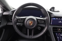 Porsche Taycan vaihtoauto