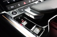 Audi Q8 e-tron vaihtoauto