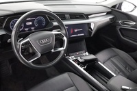 Audi Q8 e-tron vaihtoauto