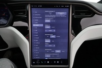 Tesla Model X vaihtoauto