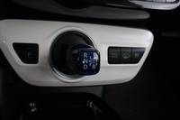 Toyota Prius Plug-in vaihtoauto