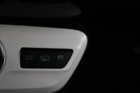 Toyota Prius Plug-in vaihtoauto