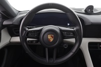 Porsche Taycan vaihtoauto