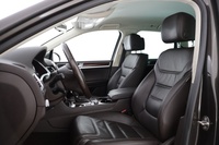 Volkswagen Touareg vaihtoauto