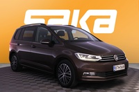 Volkswagen Touran vaihtoauto