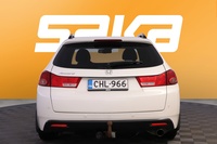 Honda Accord vaihtoauto