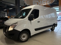 Nissan NV400 vaihtoauto