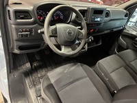 Nissan NV400 vaihtoauto