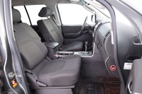 Nissan Pathfinder vaihtoauto