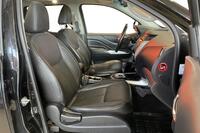 Nissan Navara vaihtoauto