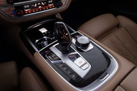 BMW 745 vaihtoauto