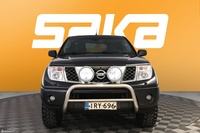 Nissan Navara vaihtoauto