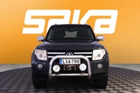 Mitsubishi Pajero vaihtoauto