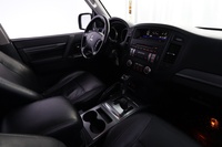 Mitsubishi Pajero vaihtoauto