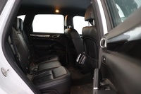 Porsche Cayenne vaihtoauto