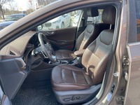 Hyundai IONIQ plug-in vaihtoauto