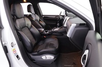 Porsche Cayenne vaihtoauto