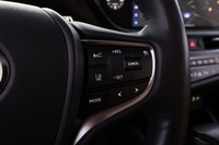 Lexus ES vaihtoauto
