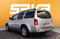 Nissan Pathfinder vaihtoauto