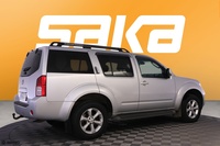 Nissan Pathfinder vaihtoauto