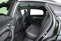 Audi Q8 e-tron vaihtoauto