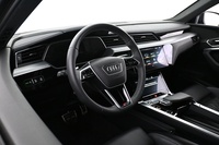 Audi Q8 e-tron vaihtoauto