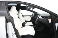 Tesla Model S vaihtoauto