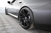 BMW M5 vaihtoauto