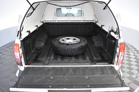 Nissan Navara vaihtoauto
